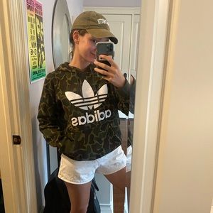 Camo adidas Sweatshirt in Small